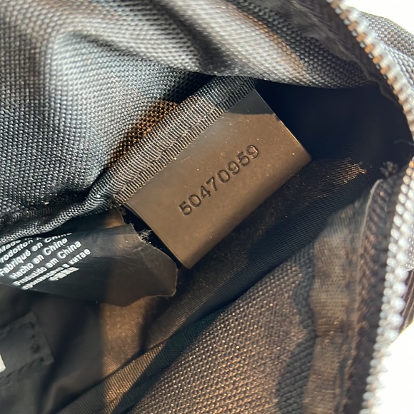 Hugo Boss belt bag - Picture 6 of 7